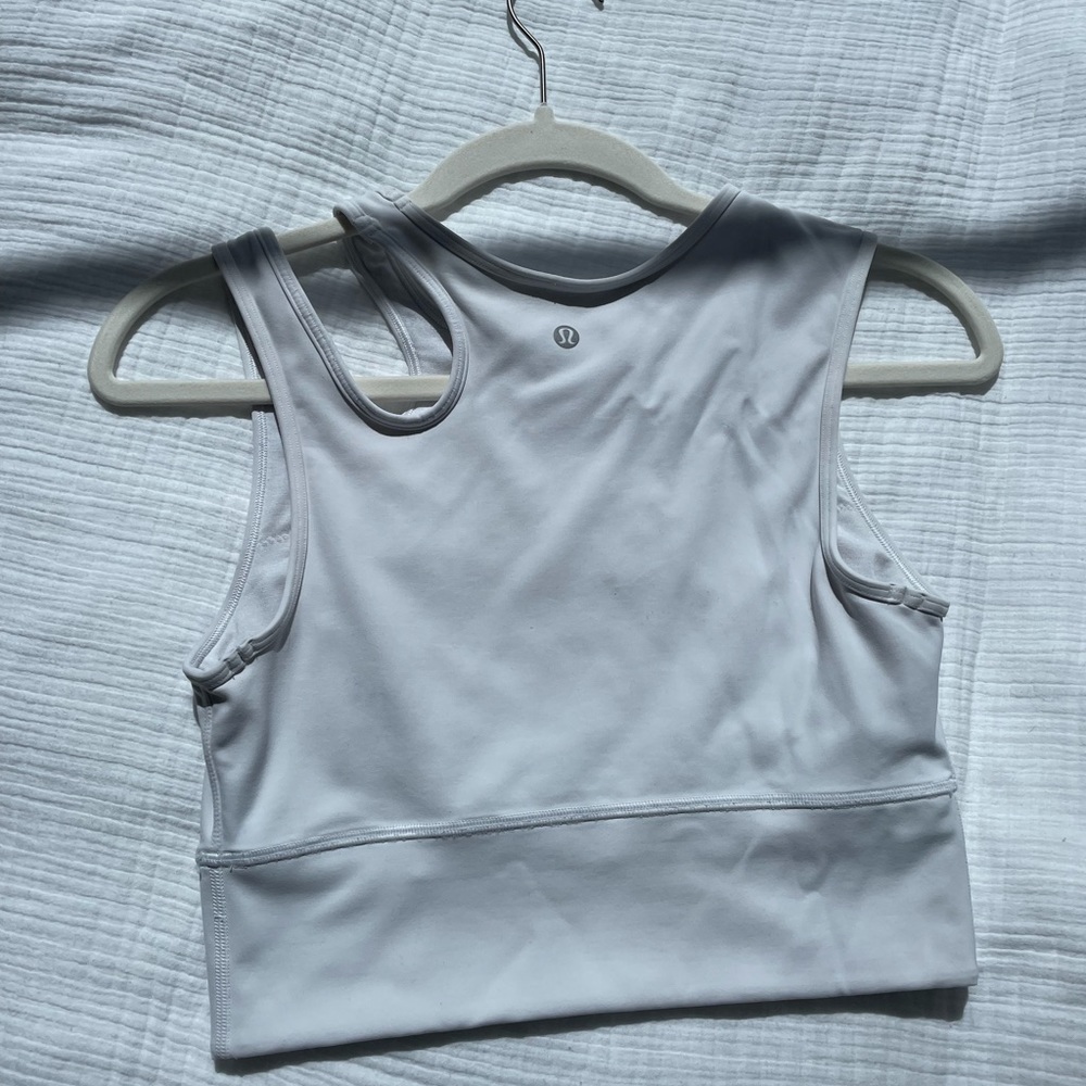 Lululemon sportsbra